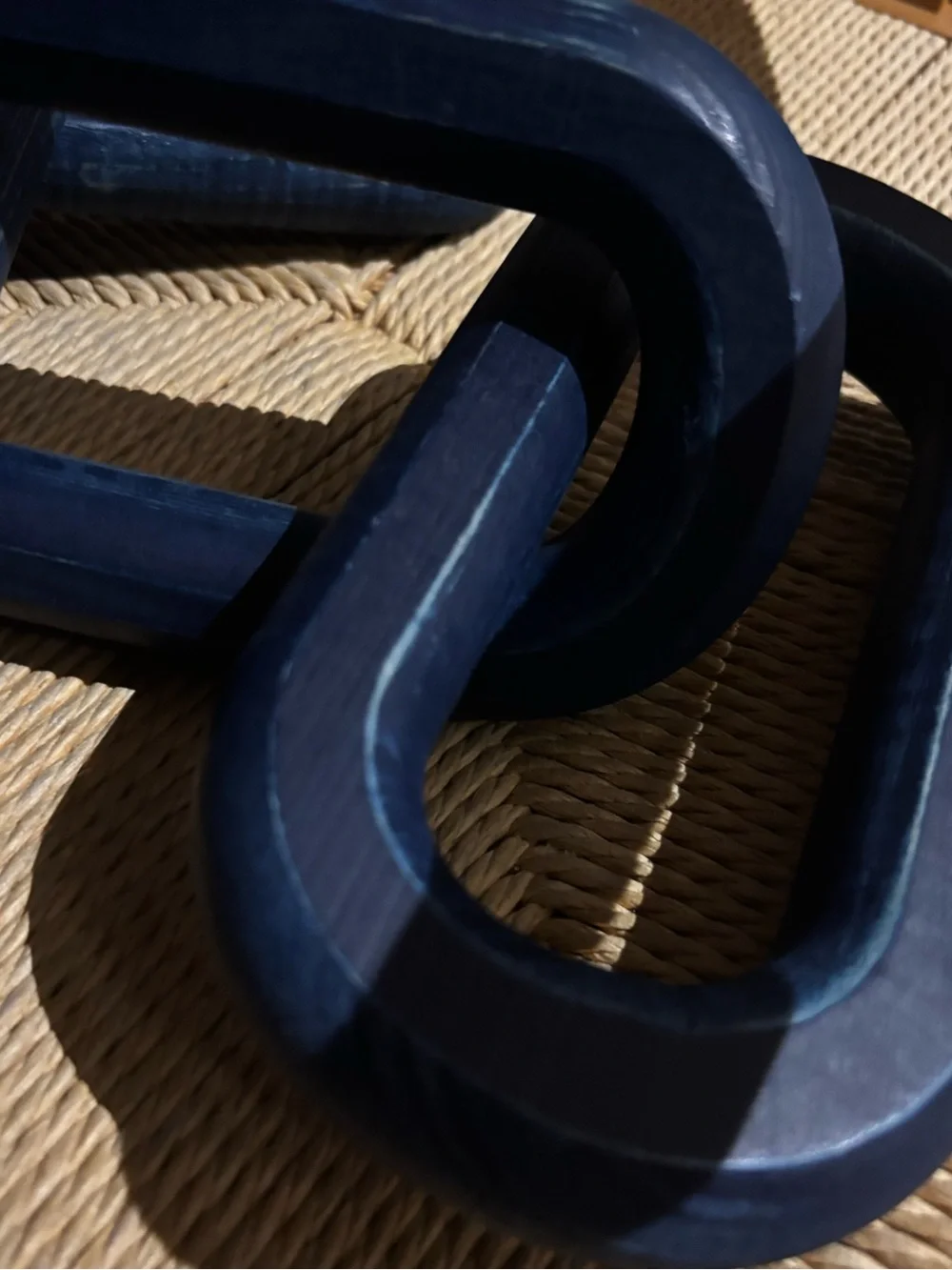 Decorative Blue Wooden Chain Link Sculpture